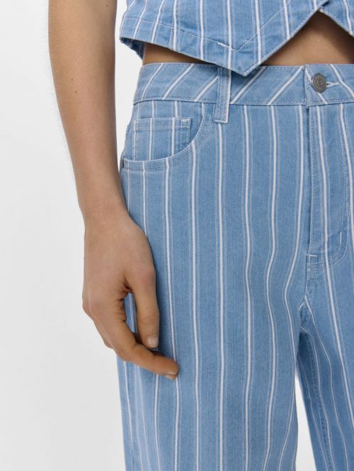 23046420 Light Blue Deni