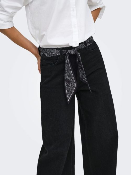 15377133 Black Denim BLA