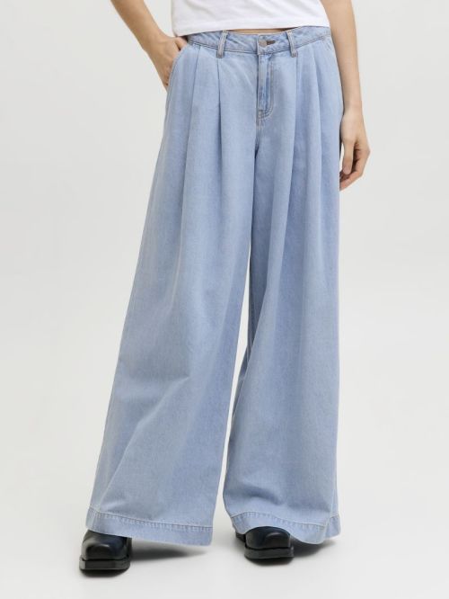 12292089 Light Blue Deni