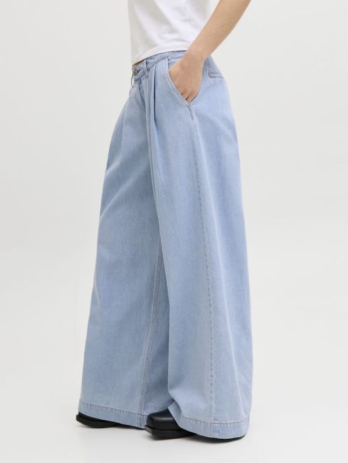 12292089 Light Blue Deni