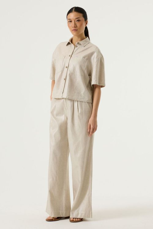 P260238 5775 Ecru Coate