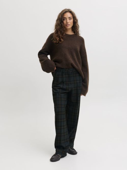 12299631 Black CHECKS BL
