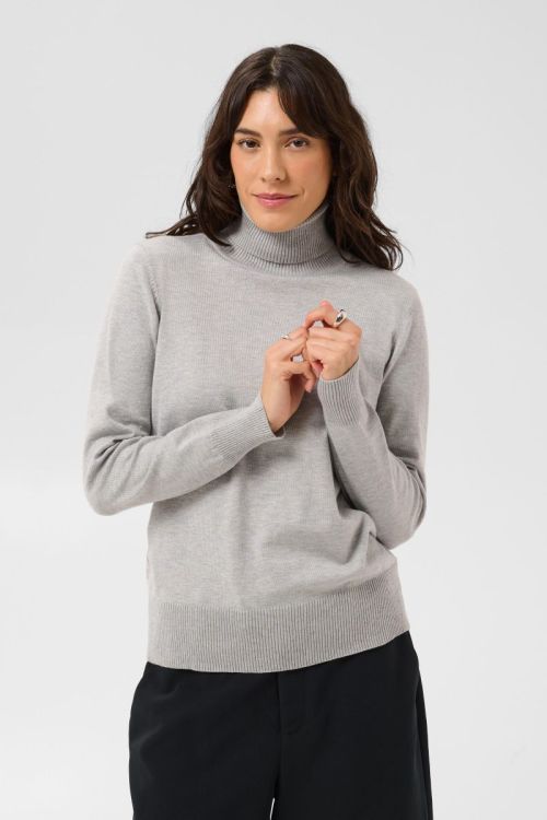 30500018 1541011 Grey